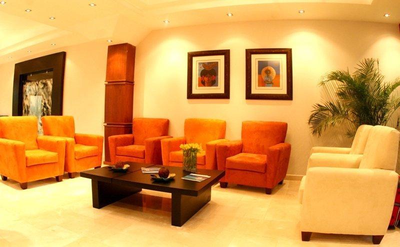 Hotel Century Plaza سانتياغو دي لوس كاباليروس المظهر الخارجي الصورة